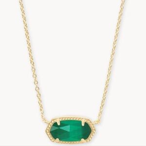 Kendra Scott Elisa short pendant necklace with an Emerald Cat’s Eye NEWNT